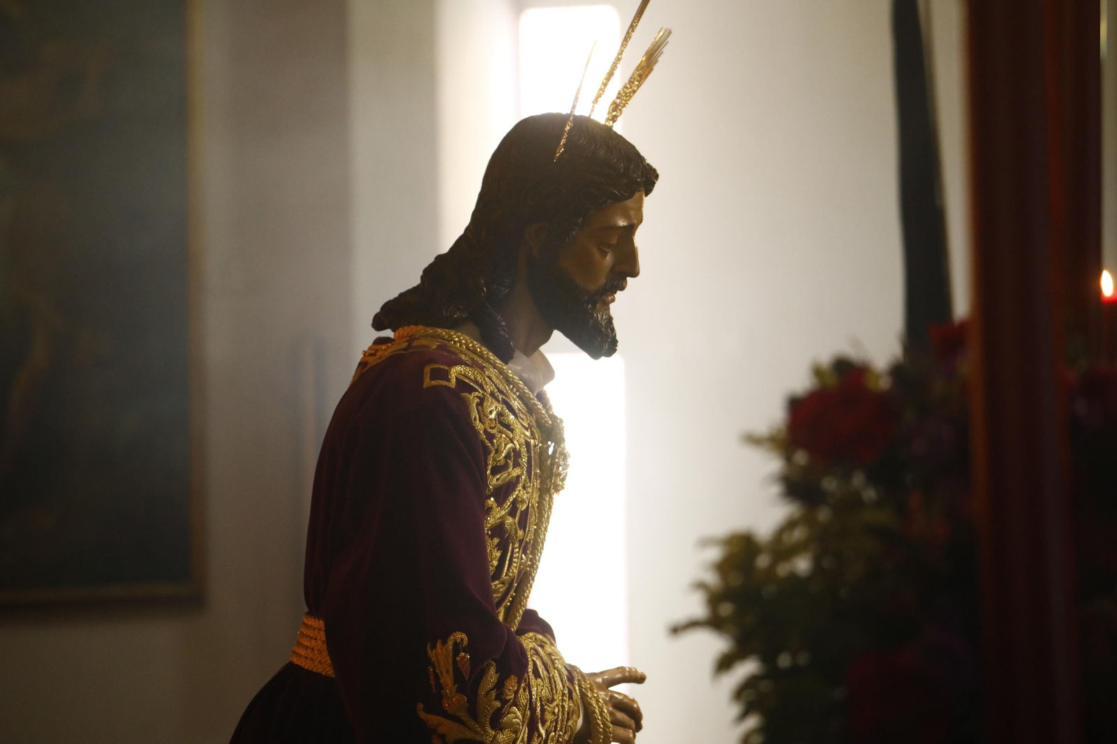 El besamanos al Señor de la Redención de Córdoba, en imágenes