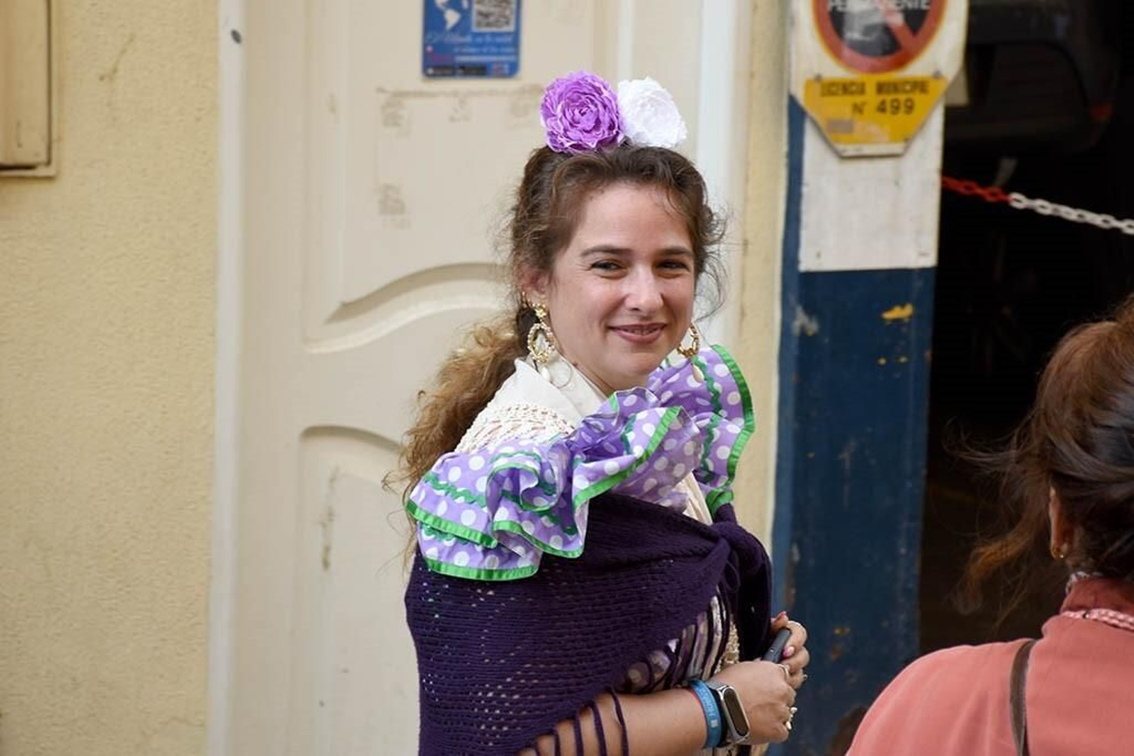 Imágenes de los peregrinos de la Hermandad de Emigrantes en su salida por las calles de Huelva