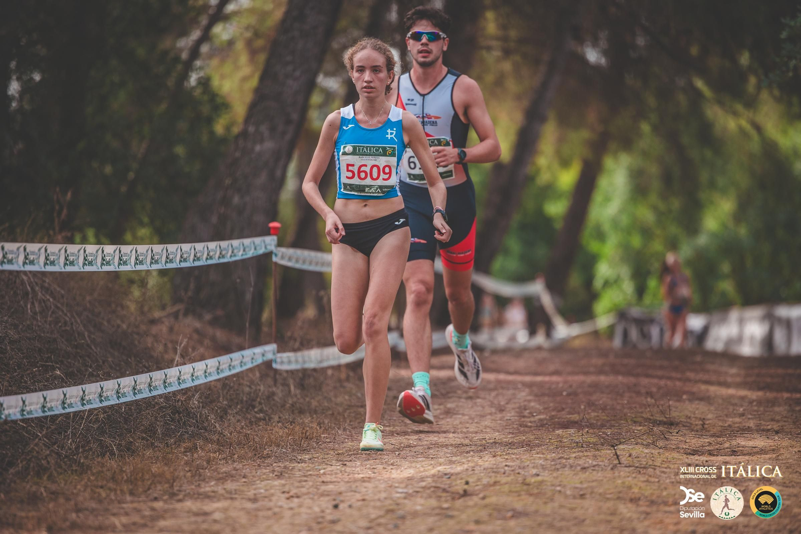 Búscate en las fotos del Cross de Itálica 2025 | 4
