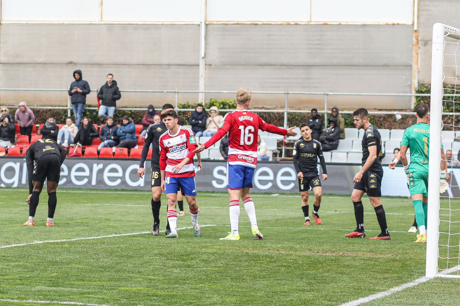 Las mejores imágenes del Recreativo Granada - Ceuta