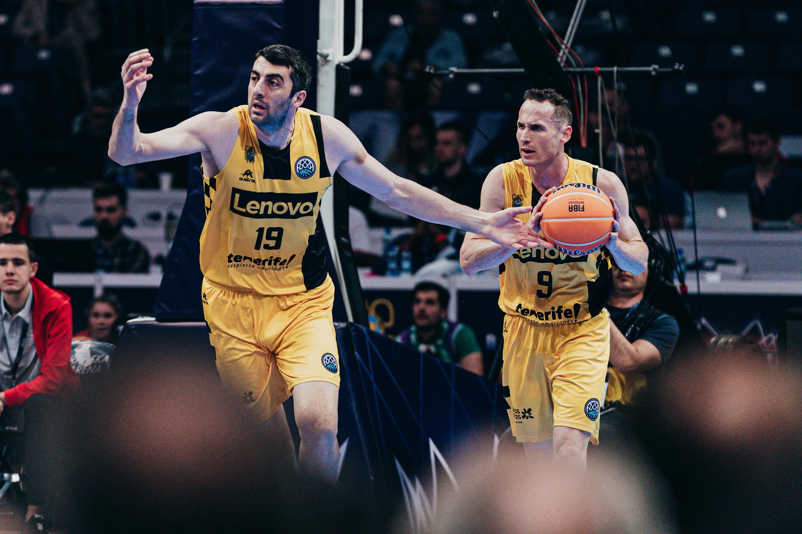 Las fotos de la final de la BCL entre Lenovo Tenerife y Unicaja Baloncesto
