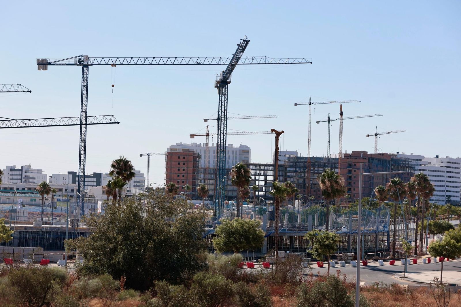 Así crecen de forma imparable las viviendas nuevas de Entrenúcleos (Dos Hermanas)