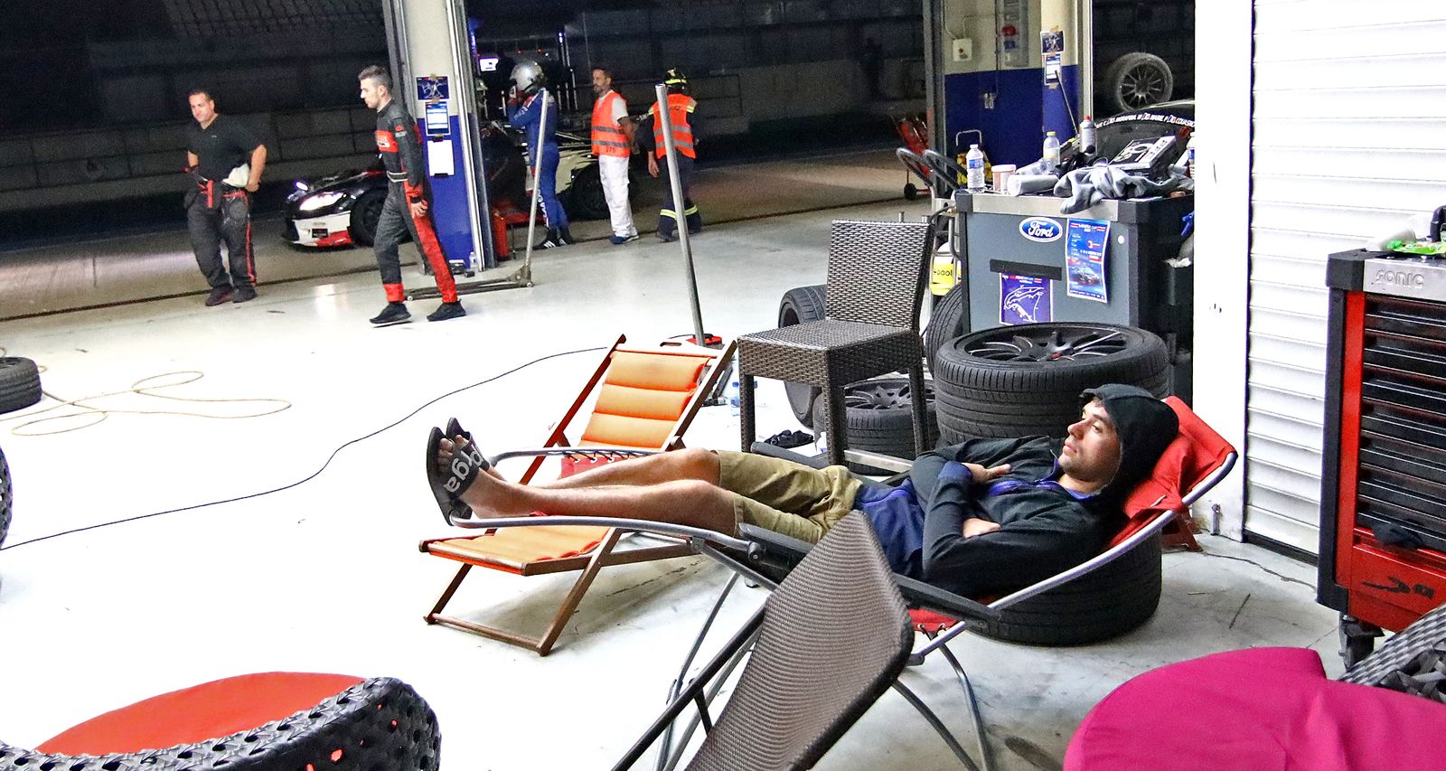 Imágenes de las 24 horas de automovilismo en el Circuito de Jerez