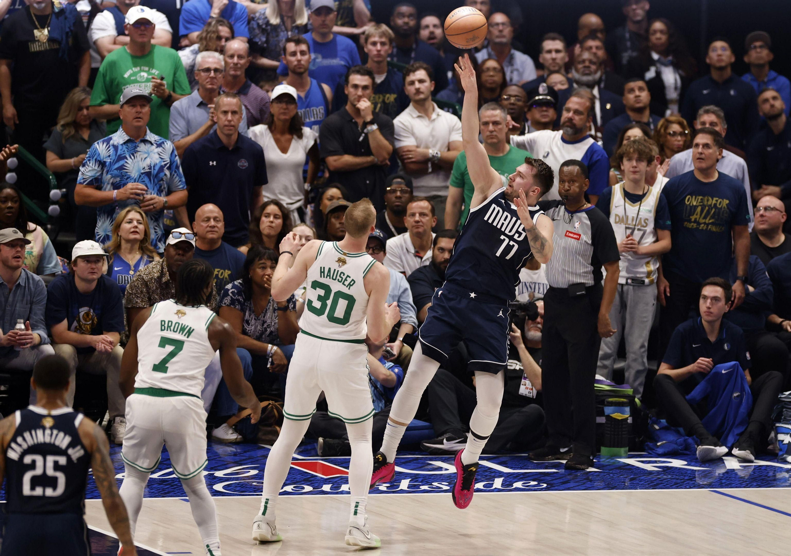 Las mejores fotos del tercer partido de la final de la NBA