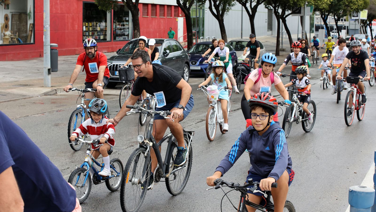 Búscate en la ruta ciclista por Jerez de 'bici amistad'