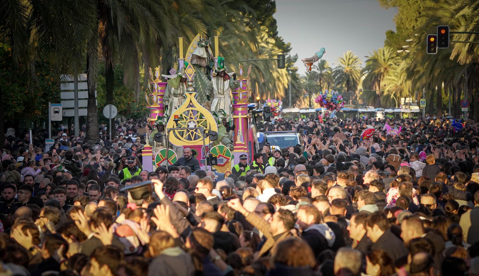 Imágenes de la cabalgata de Reyes Magos en Jerez