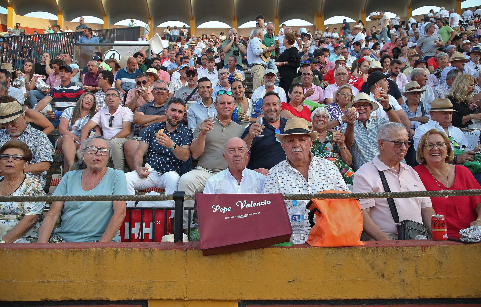Búscate durante la corrida del sábado en la plaza de toros Las Palomas