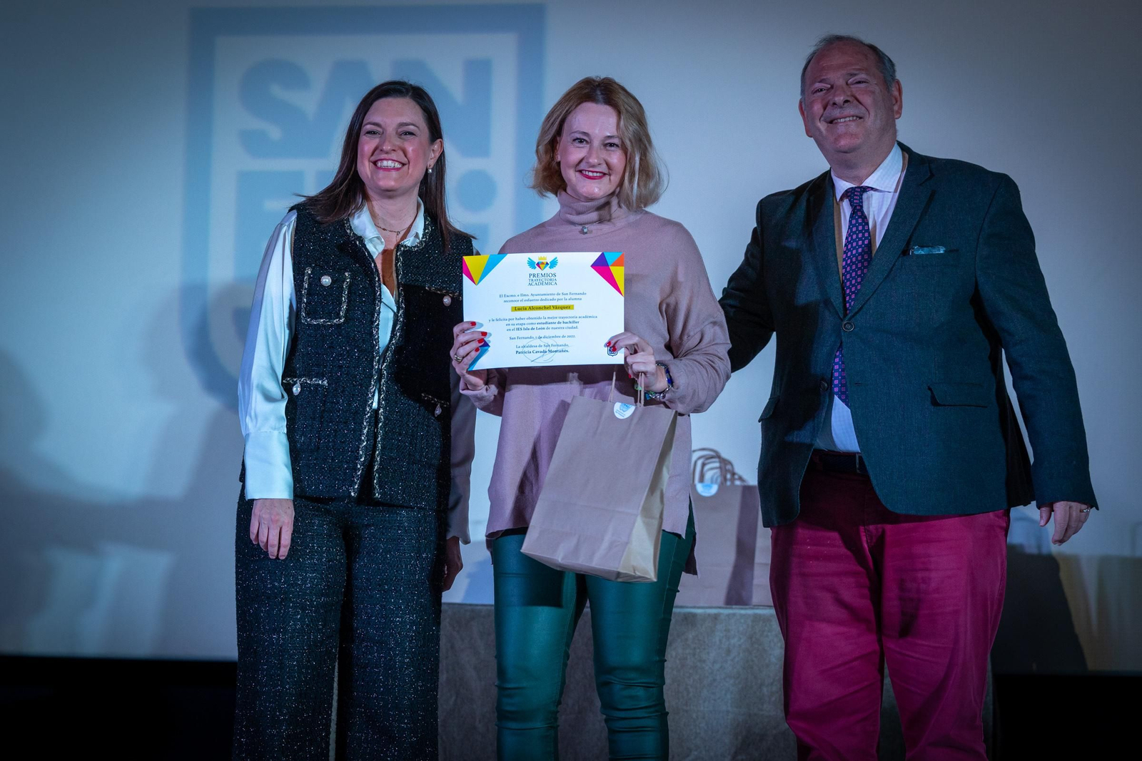 Imágenes de la entrega de premios académicos en San Fernando