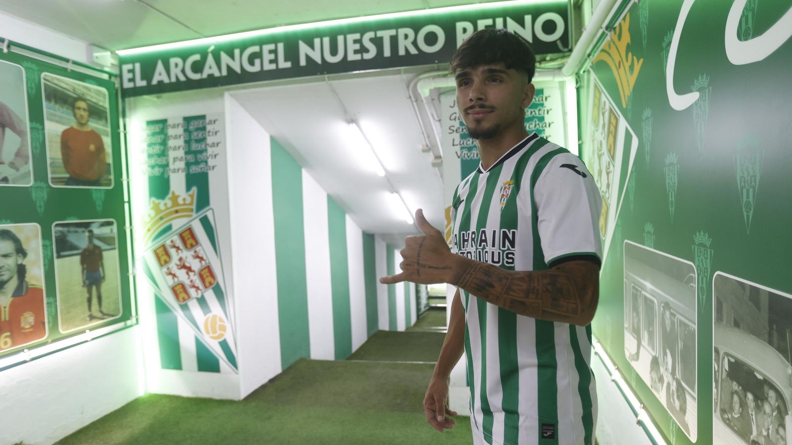 Kevin Medina en su presentación con el Córdoba