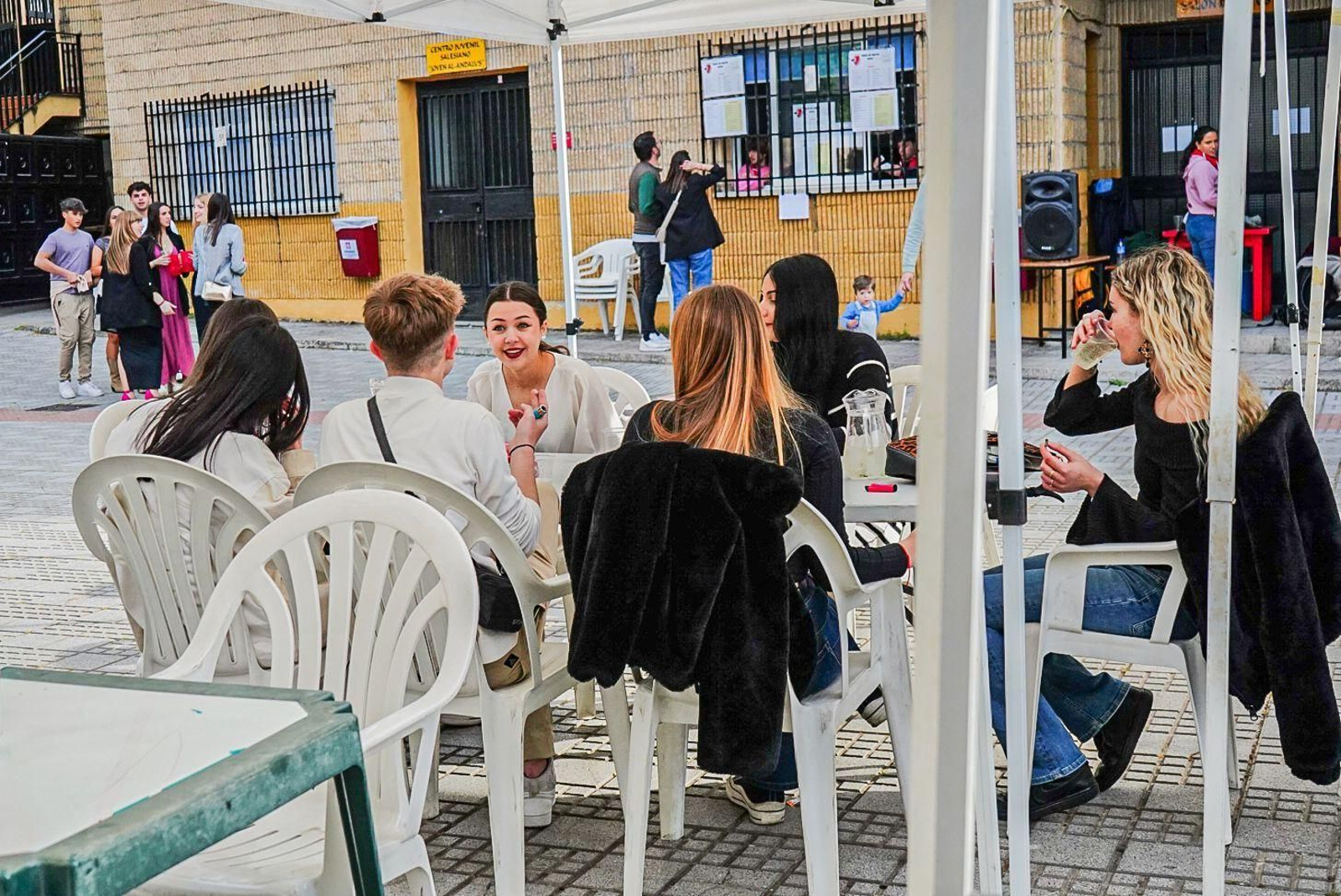 Granada ya vive las Cruces desde el día de antes: las mejores fotos
