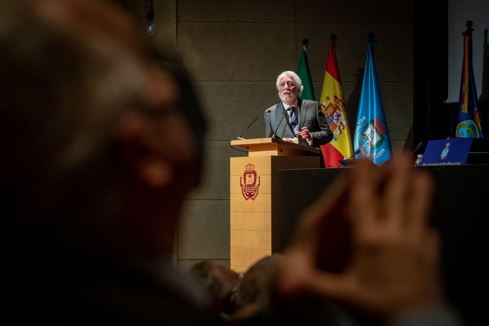 Las imágenes del acto de ingreso en la Academia de San Romualdo de Jesús Castiñeiras Fernández