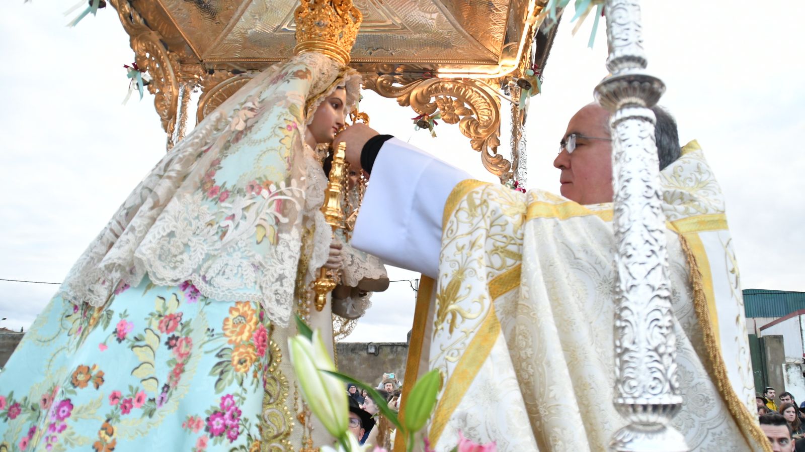 Imposición de las llaves de los Sagrarios.