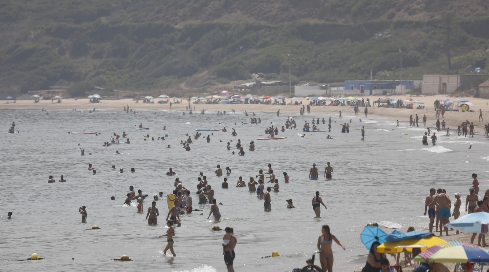 Fotos de un sábado en la playa de Getares de Algeciras
