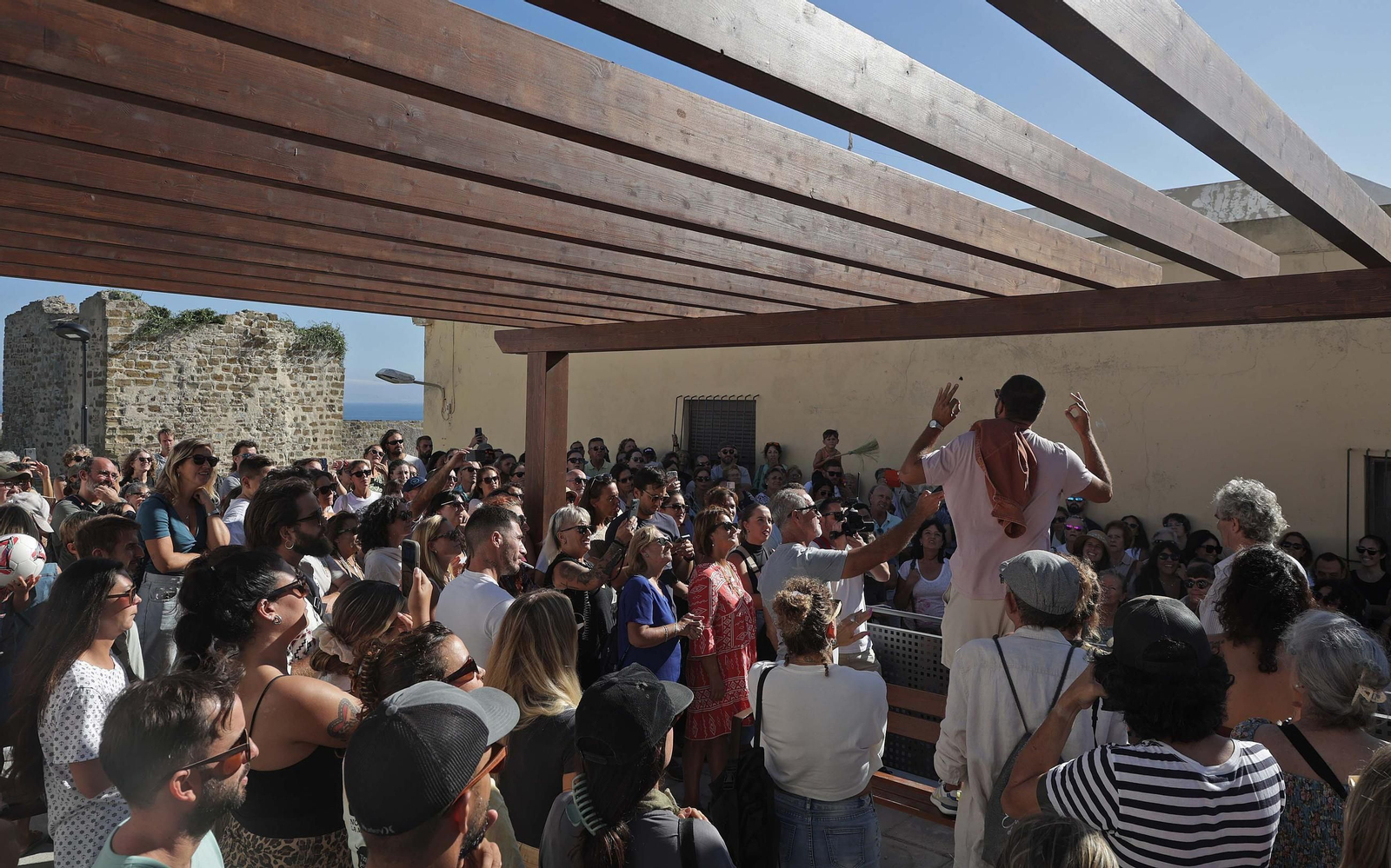 Fotos de la manifestación contra la reforma del frente litoral en Tarifa