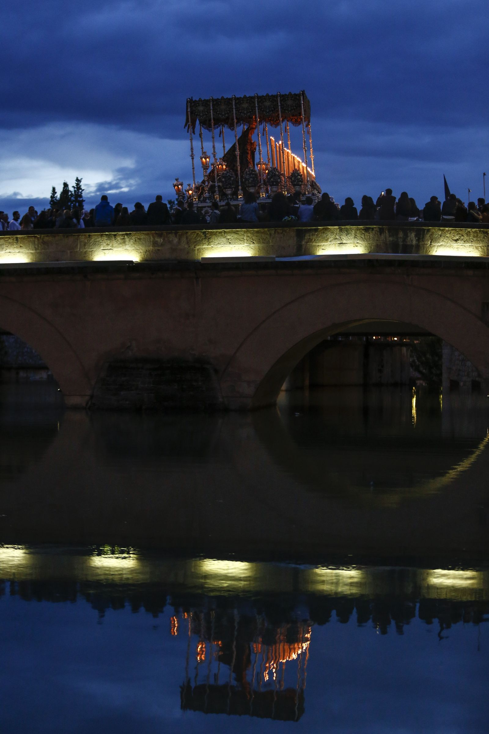 Galería de fotos de Los Escolapios en el Viernes Santo