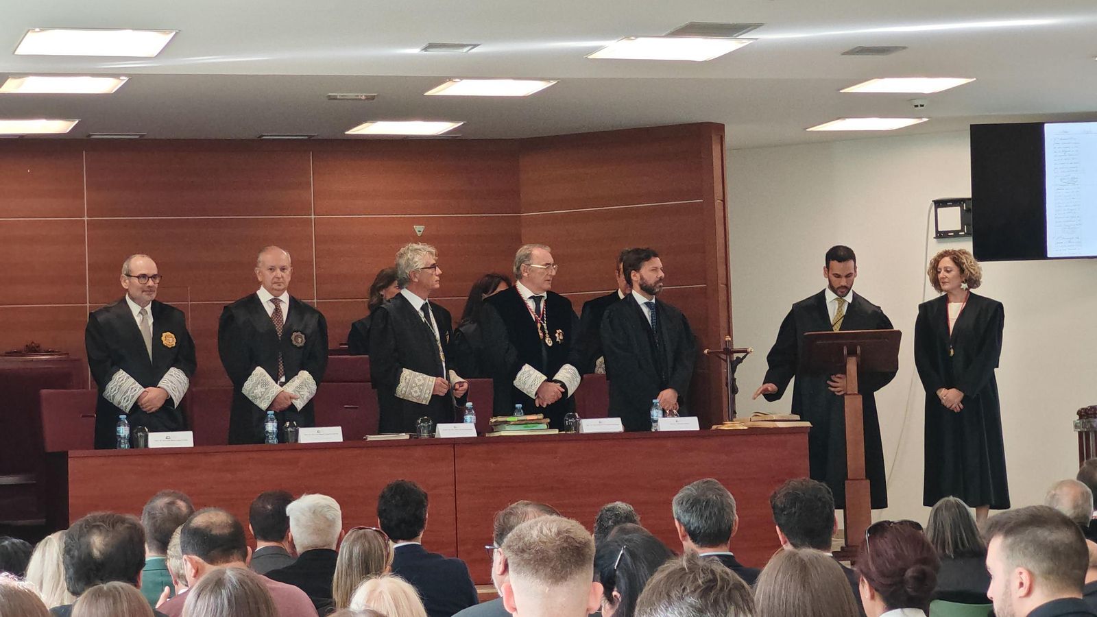 Actos del Colegio de Abogados por Santa Teresa.