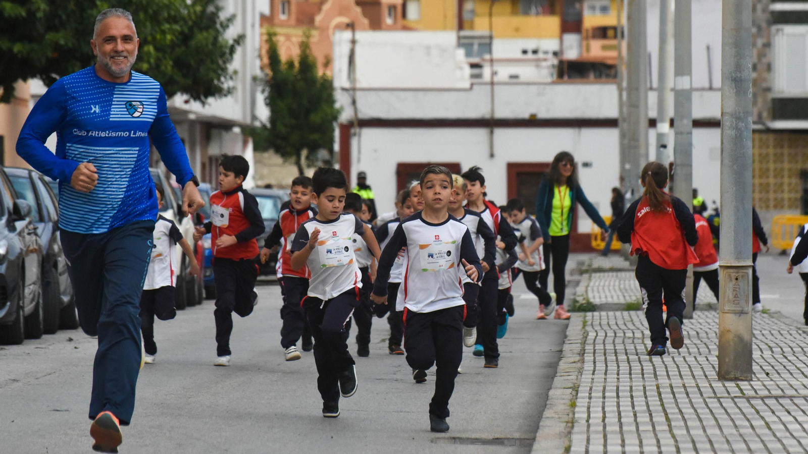 Fotos de la carrera contra la leucemia del Colegio Salesianos de La Línea
