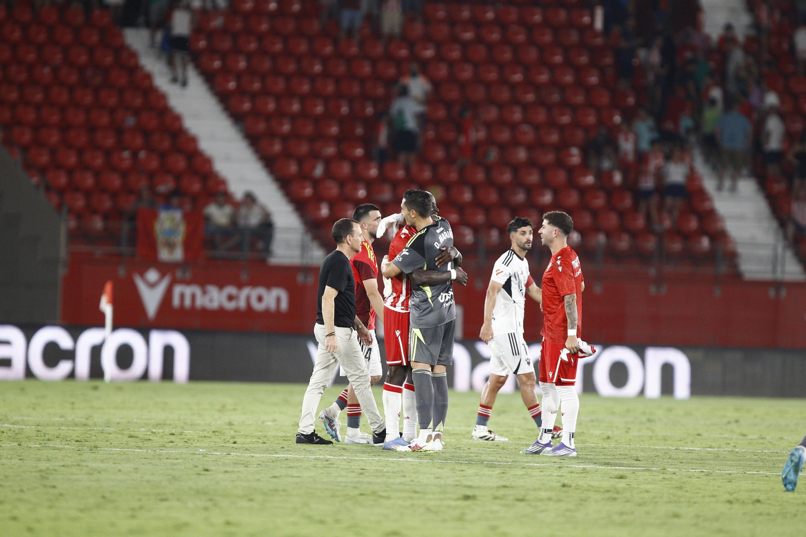 U.D. Almería-Albacete Balompié, en imágenes