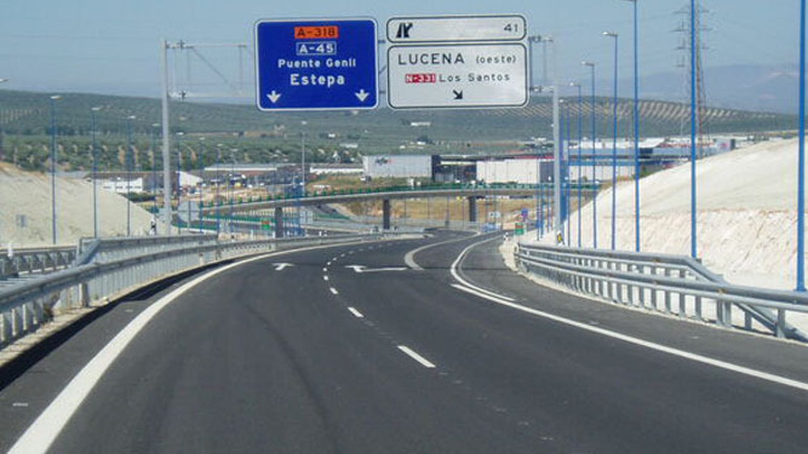 Autovía del Olivar, a su paso por Lucena.