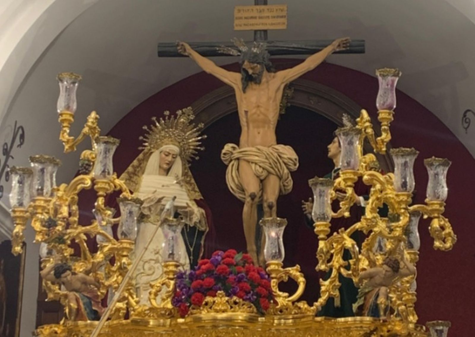 El misterio de las Aguas, al completo en el interior de la capilla