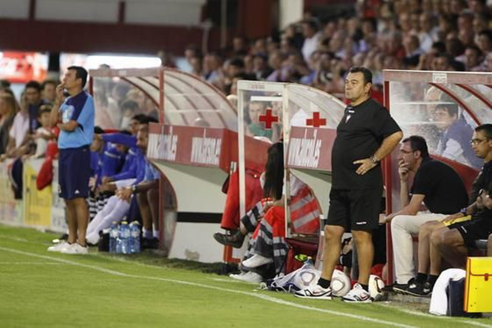 La Balona cae en su regreso a Miranda en un gran partido y queda fuera del torneo./Fotos:LOF

Foto: LOF