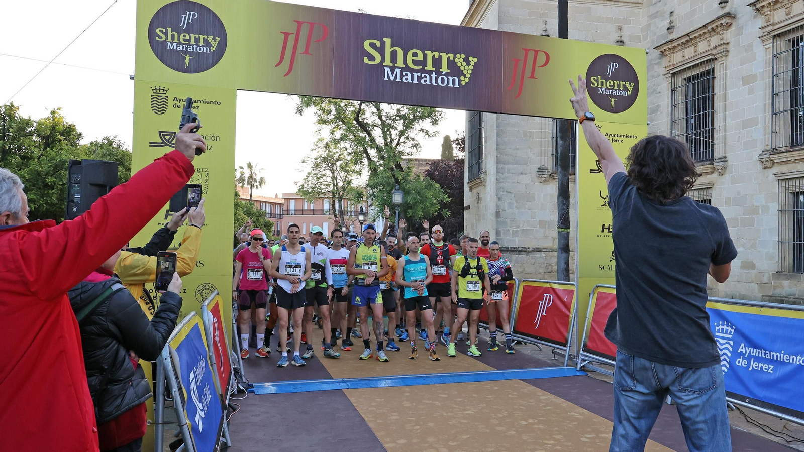 Búscate en la Sherry Maratón 2025 de Jerez (I)