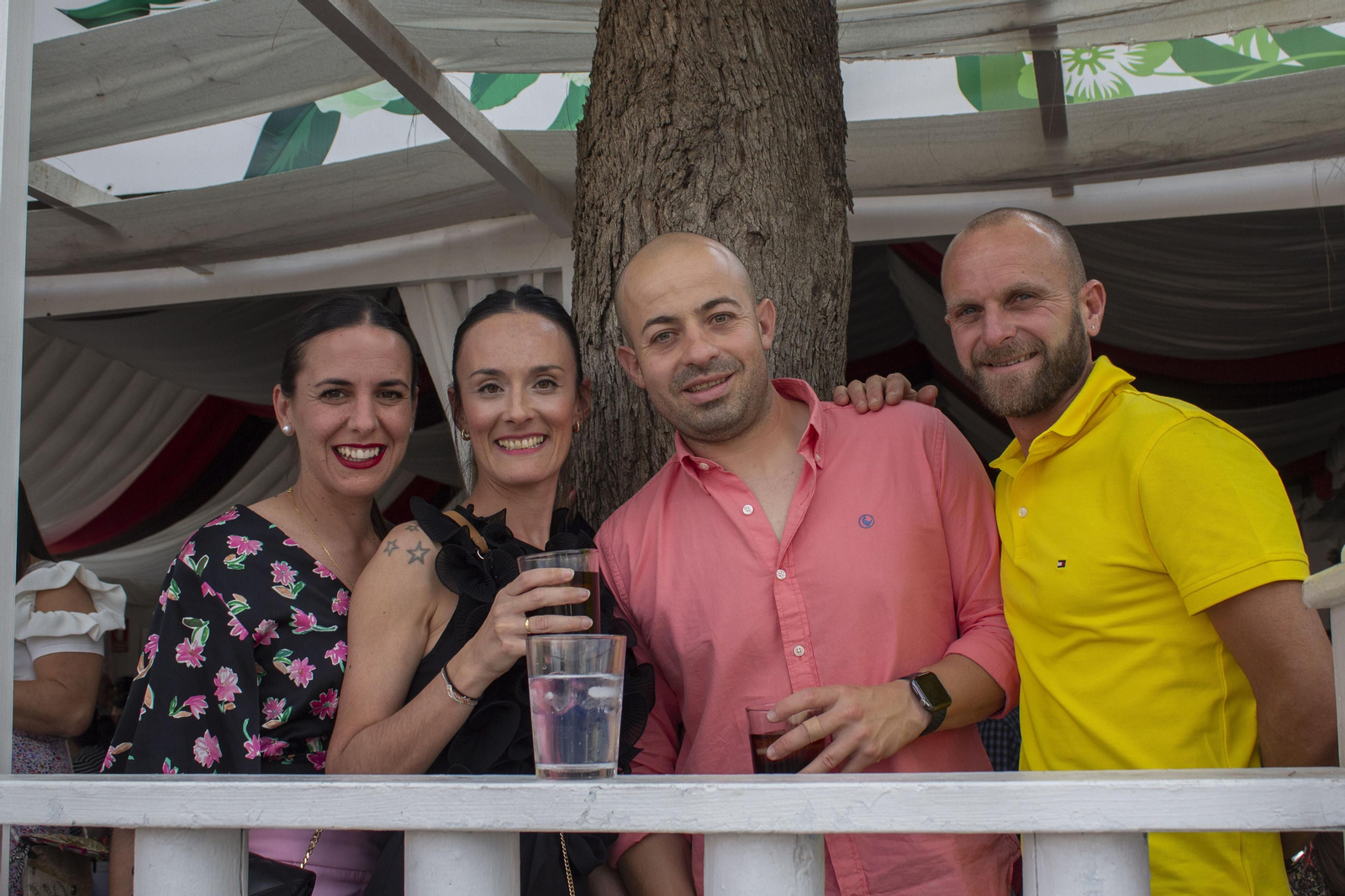 Búscate en las fotos del viernes en la Feria de Los Barrios 2023