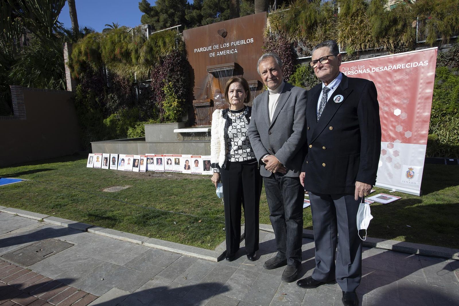 Así ha sido el acto en recuerdo a María Teresa Fernández y a los desaparecidos en Motril (Granada)