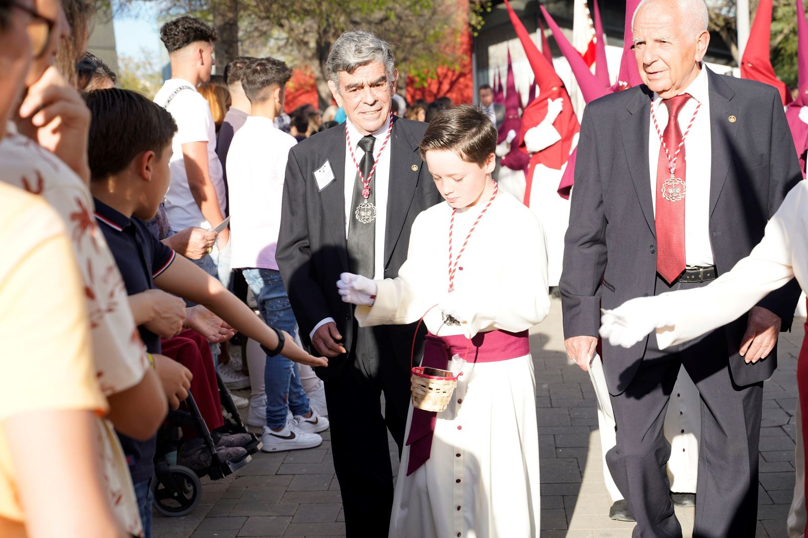 Sábado de Pasión en Córdoba: la procesión de Las Lágrimas, en imágenes