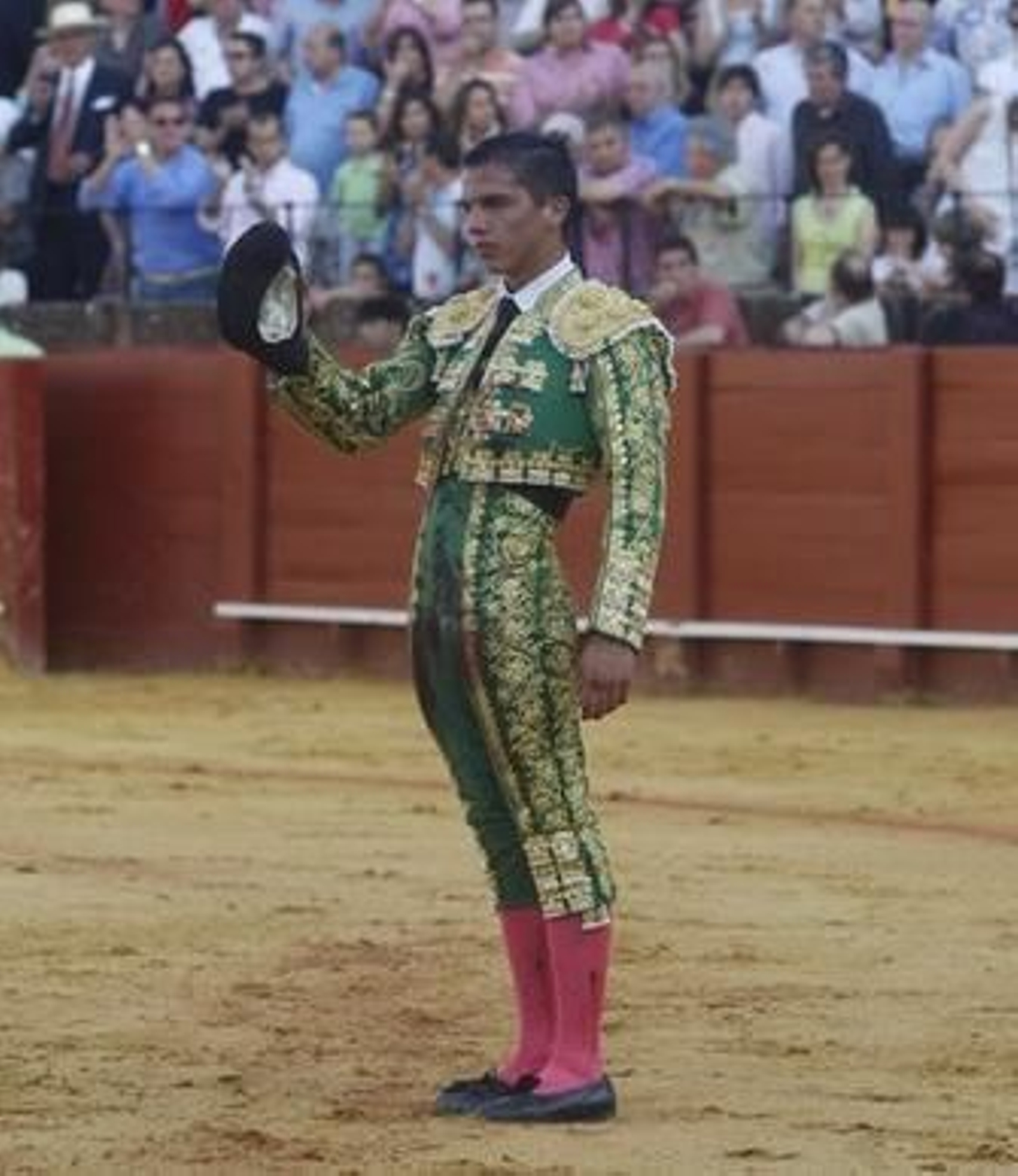Arturo Saldívar. Arturo Saldívar.