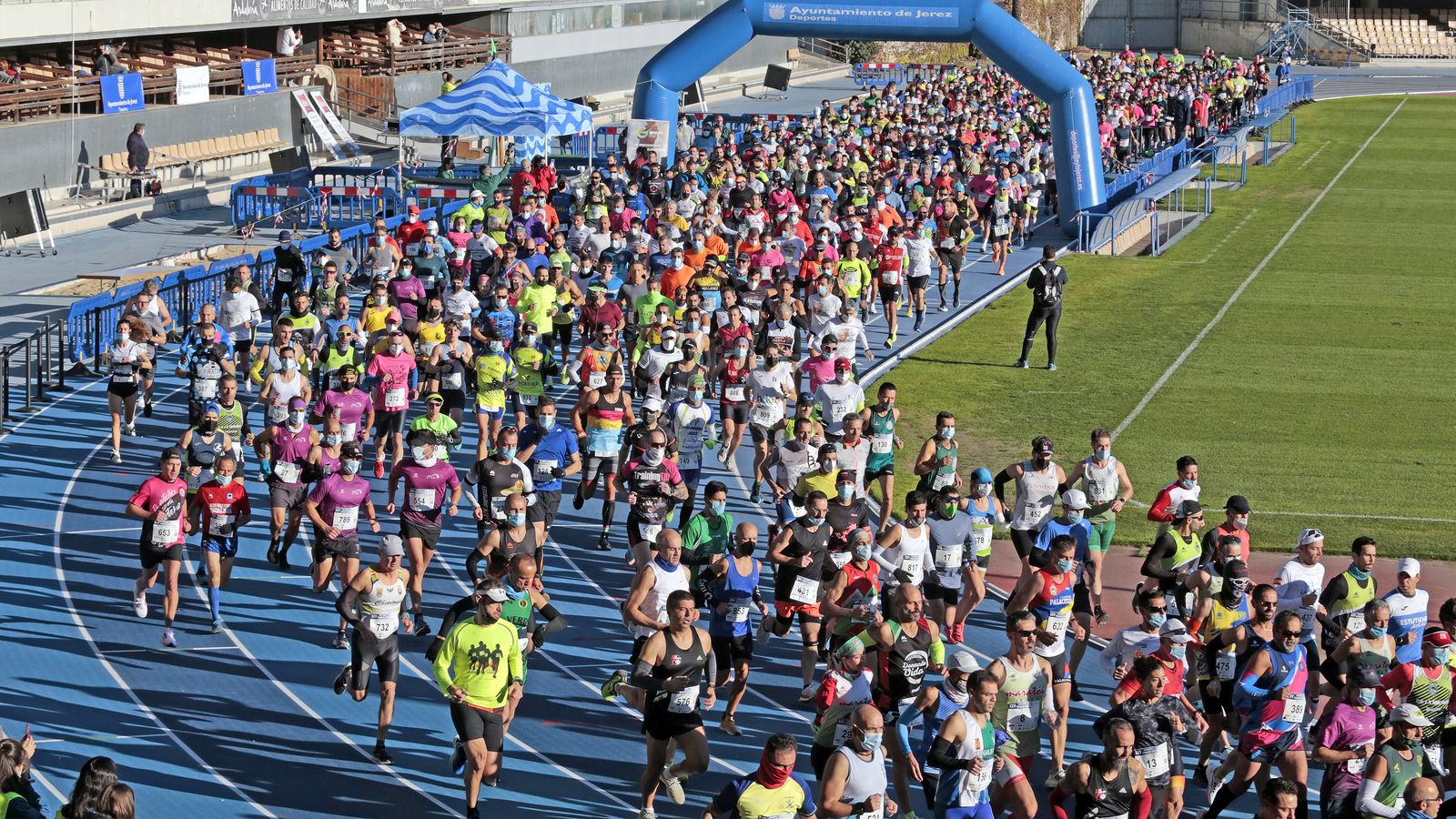 Imágenes de la XXV Media Maratón 'Ciudad de Jerez'