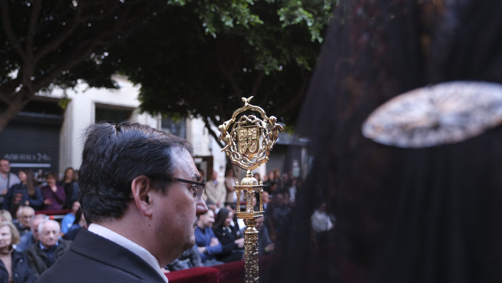 Procesión del Santo Entierro en Almería, en imágenes