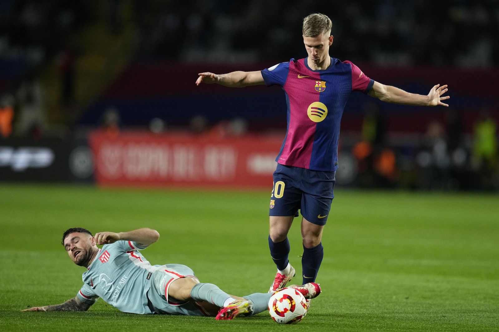 Las fotos del espectacular Barcelona - Atlético de Madrid