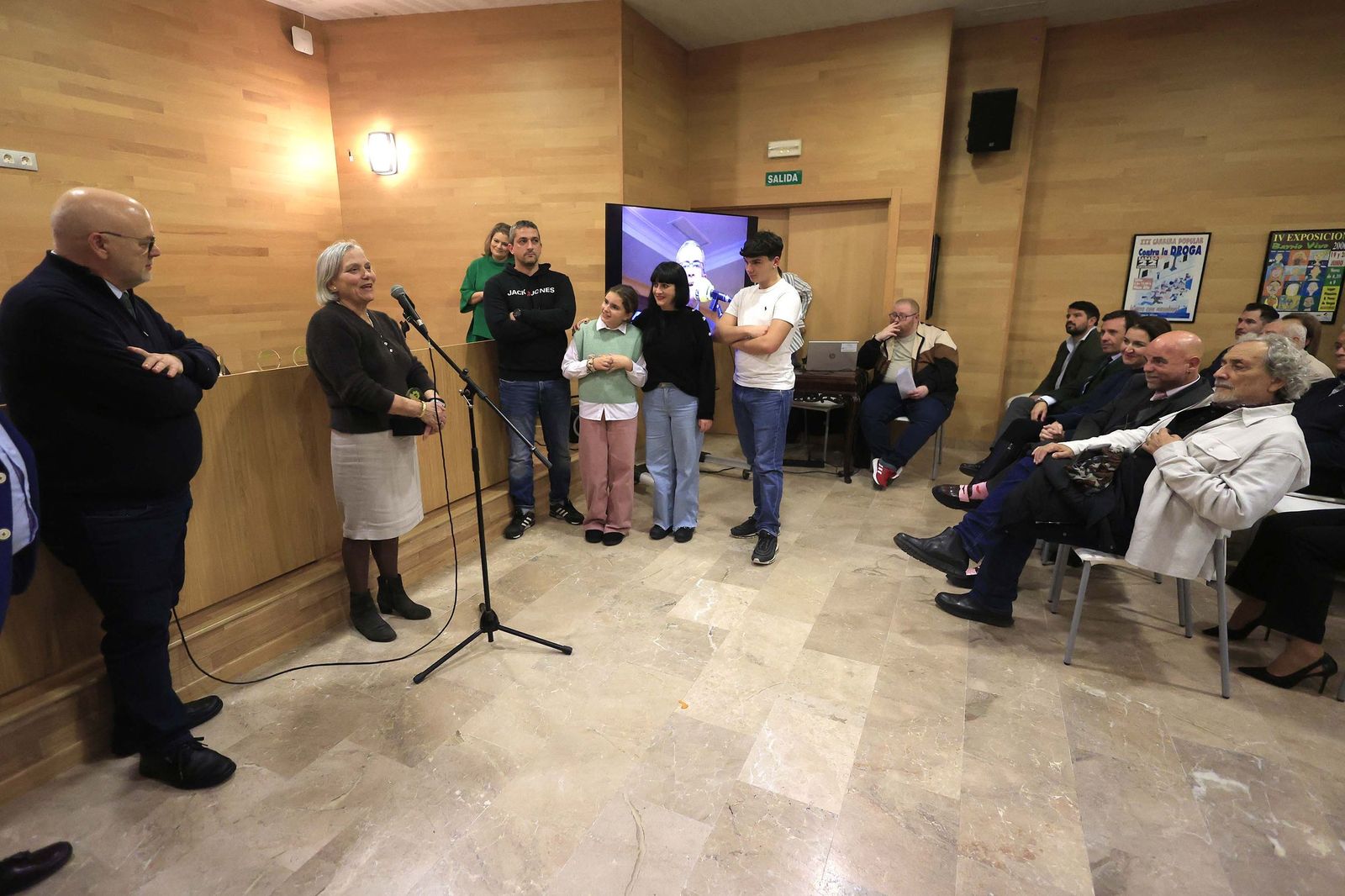 Fotos del acto por el 35 aniversario de la coordinadora Barrio Vivo de Algeciras