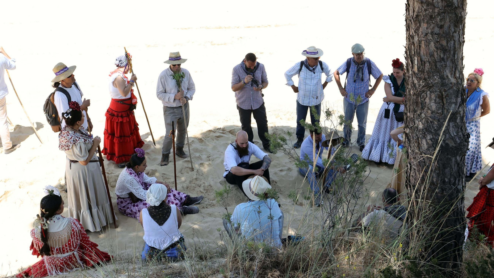 Jueves de camino de la Hdad de Jerez por el Coto Doñana