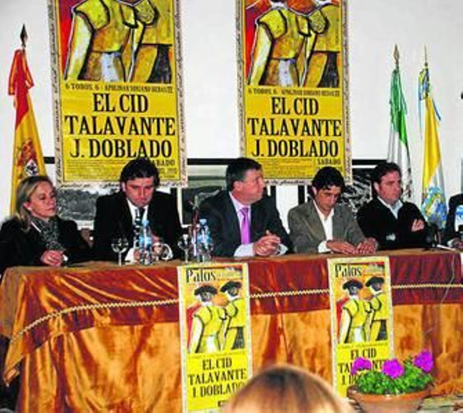 Un momento del acto de presentación en Palos de la Frontera.