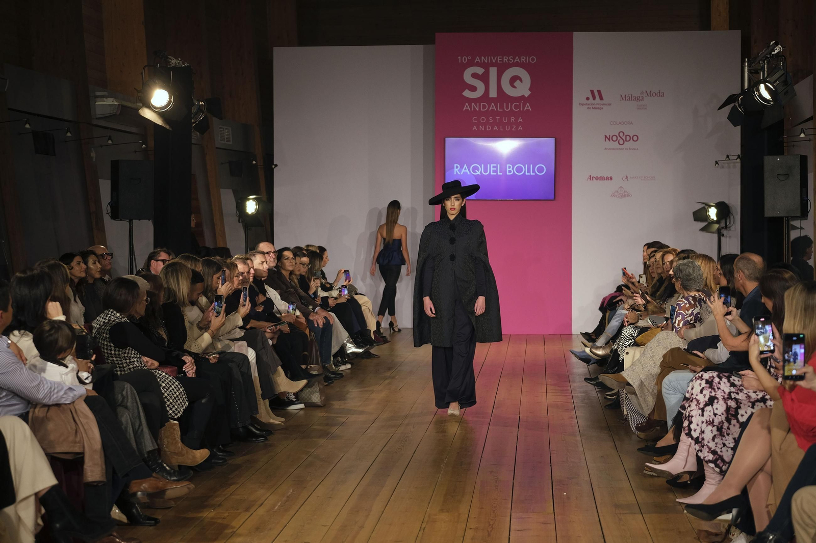 Raquel Bollo presenta su colección de invitada en SIQ, en imágenes