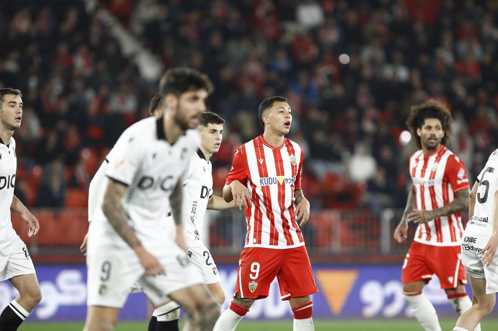 Las fotos del partido de fútbol U.D. Almería-Real Burgos
