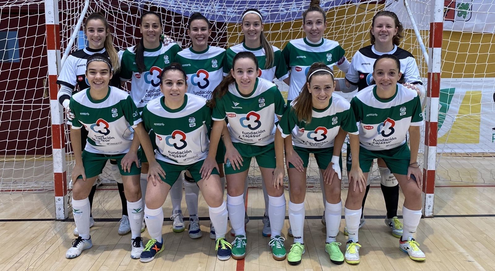 Formación inicial del Cajasur Deportivo Córdoba en Martos.