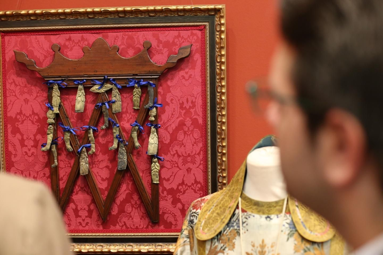 Las imágenes de la exposición de la Hermandad de Valme