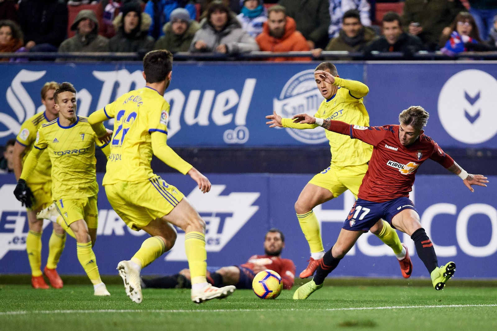 Las imágenes del Osasuna-Cádiz