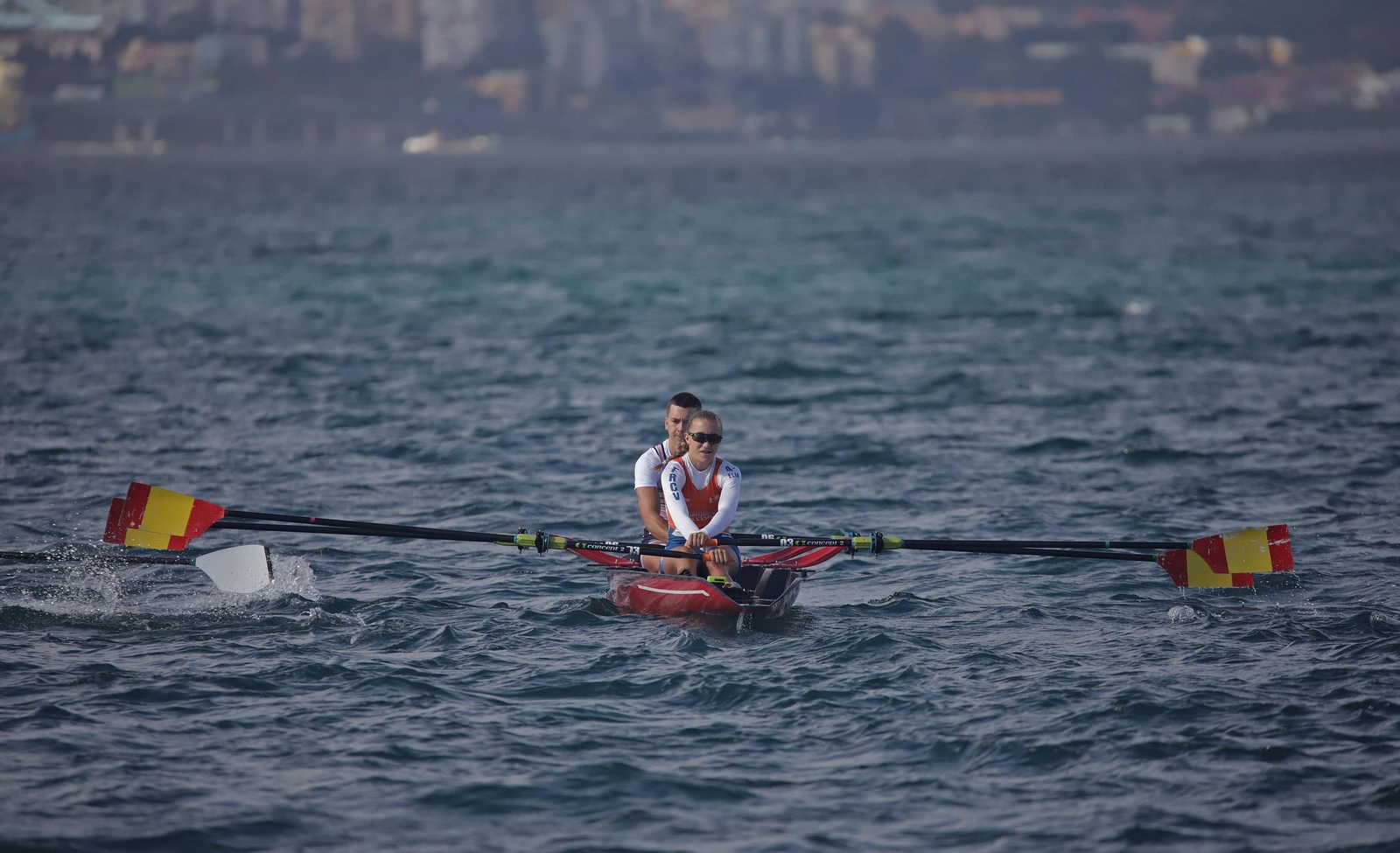 Las fotos de la jornada final de la Copa de la Juventud Europea de remo beach sprint de La Línea