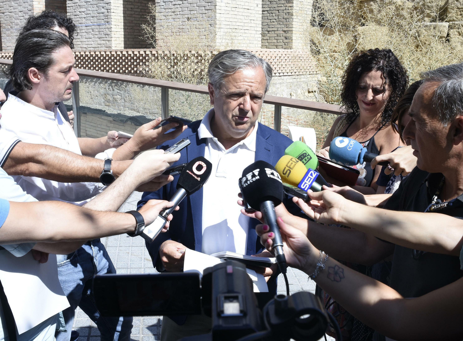 Salvador Fuentes, durante su intervención ante los medios.