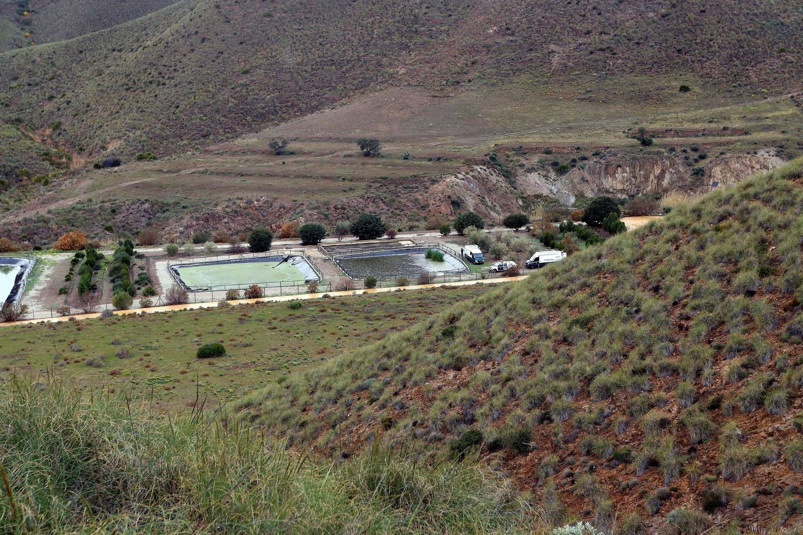 Zona de balsas donde se ha buscado a Gabriel sin éxito.