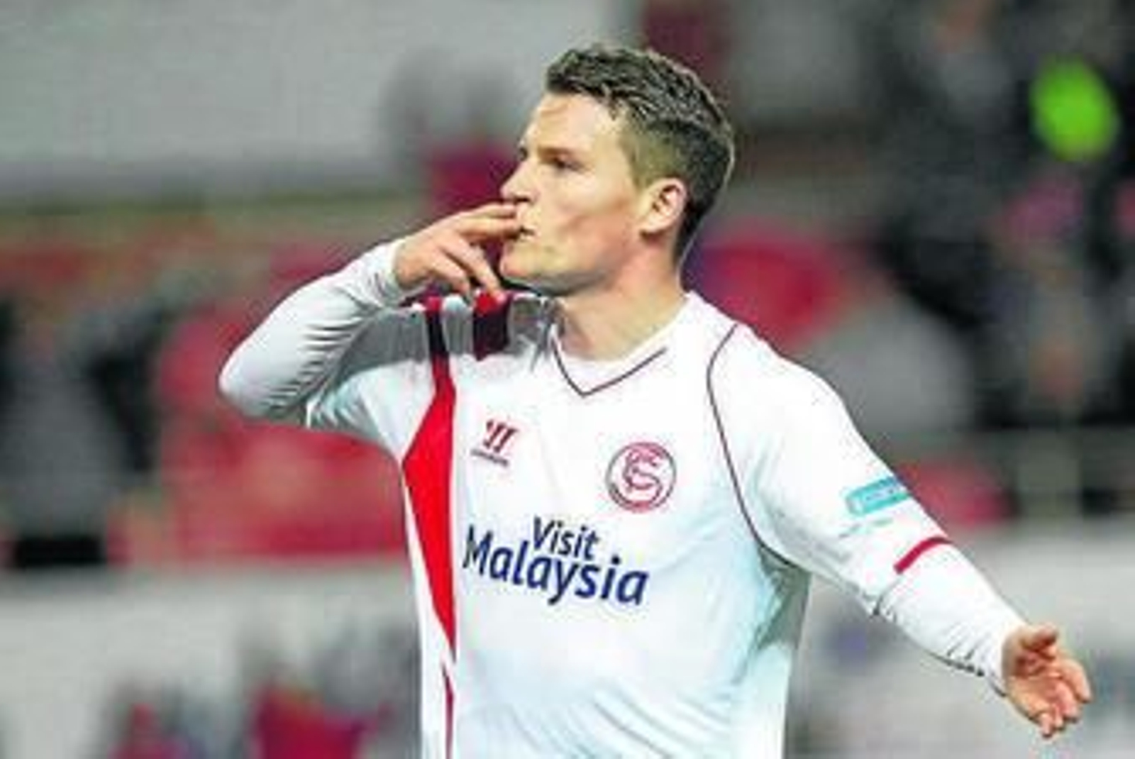 Gameiro celebra uno de los 17 goles que marcó el curso pasado.