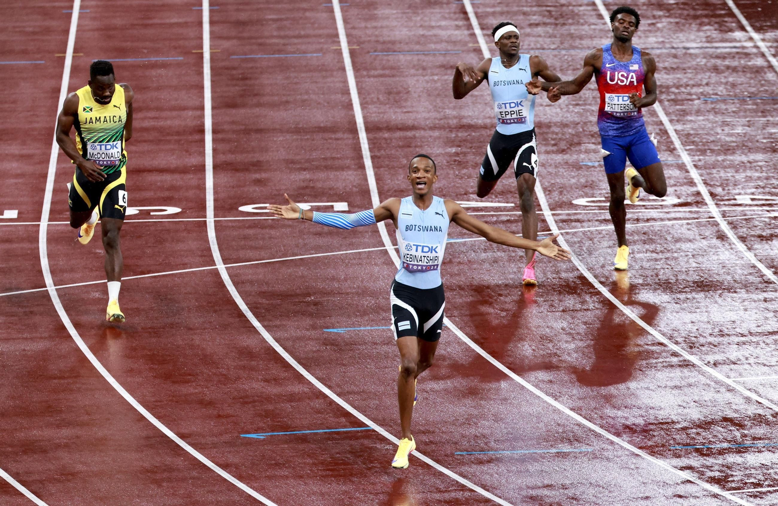 Las fotos del prometedor triunfo de Attaoui y del resto de la jornada del Mundial de Atletismo