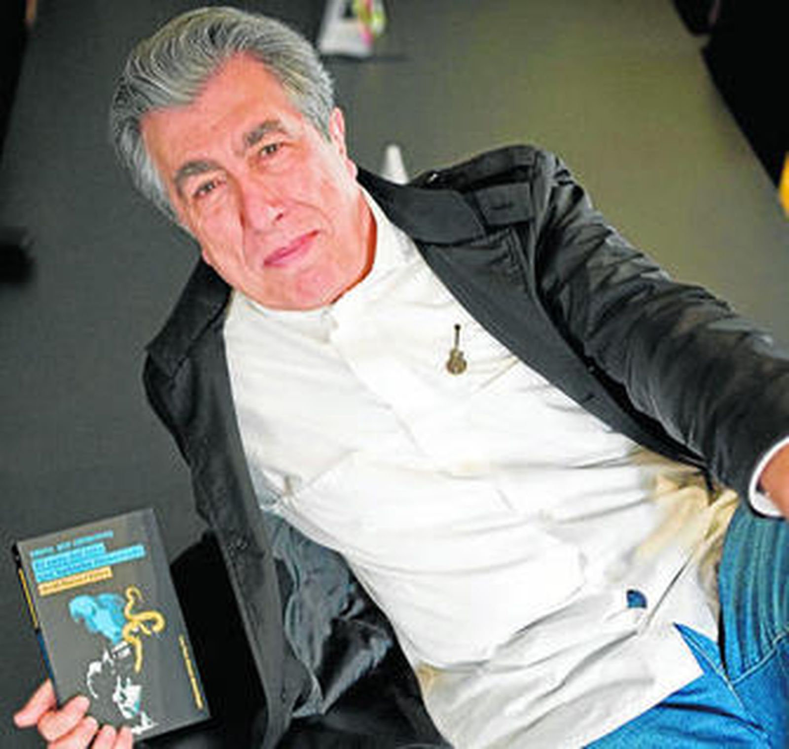 Jordi Sierra i Fabra, en la presentación a prensa de 'El caso del loro que hablaba demasiado'.