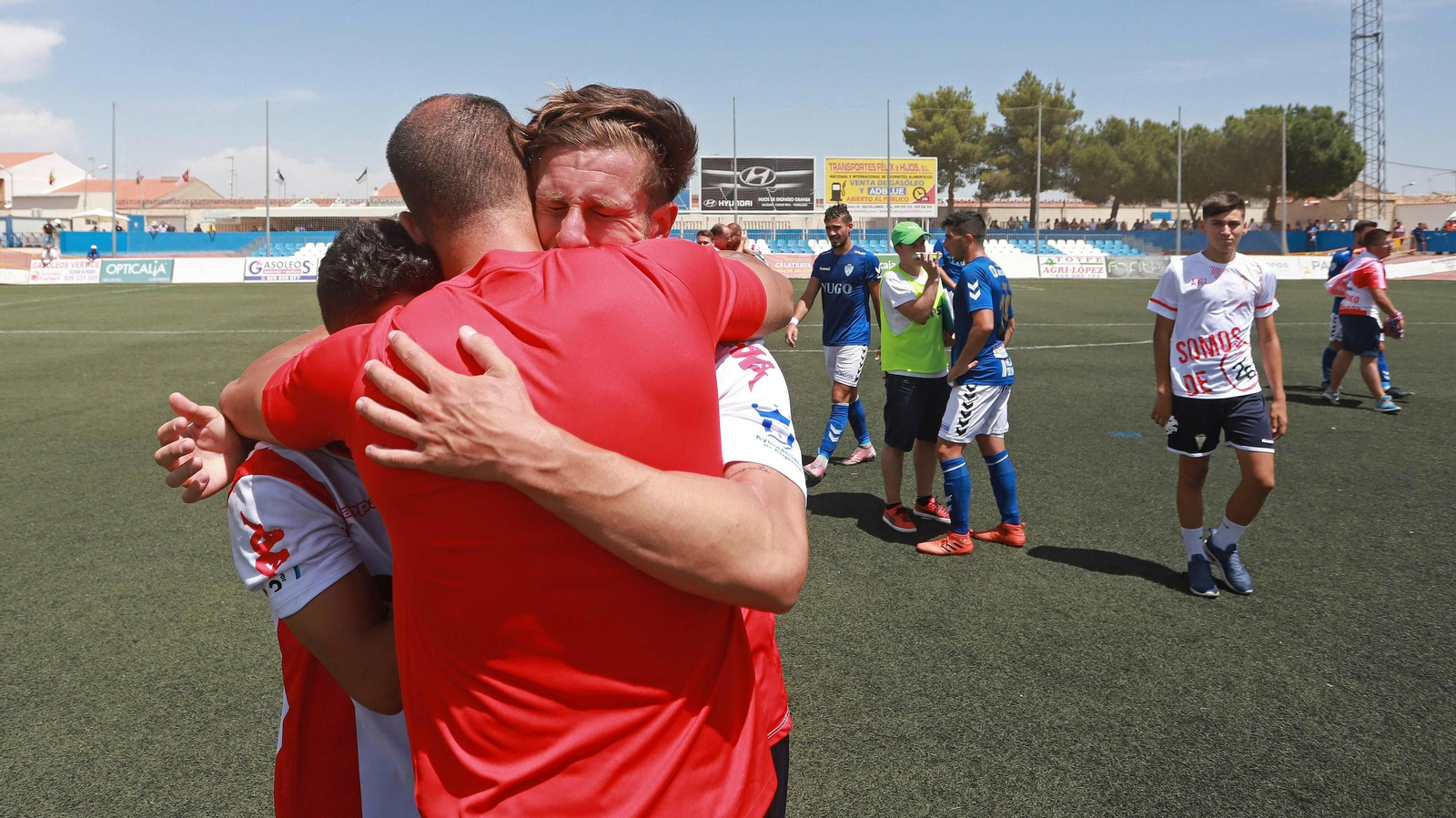 Las mejores fotos de la celebración del ascenso del Algeciras en Socuéllamos