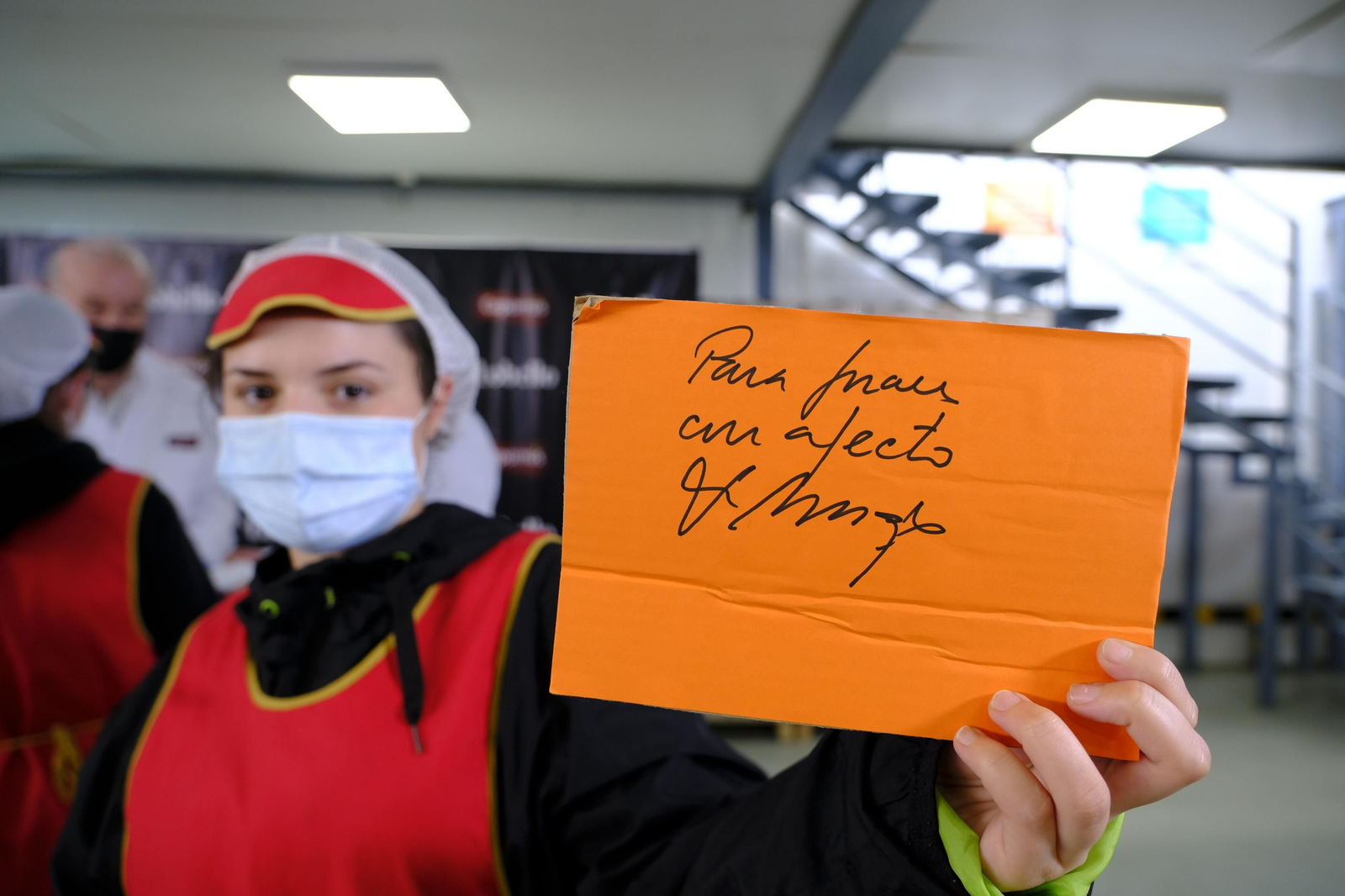 Fotogalería de la visita de Vicente del Bosque a Grupo Caparrós.