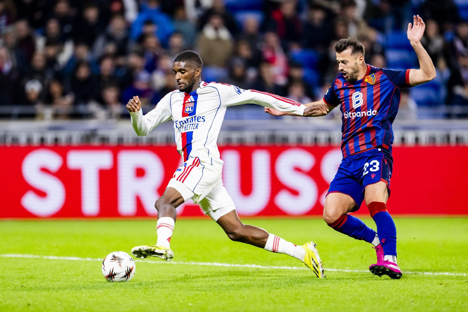 Lyon-Basilea (56).jpg